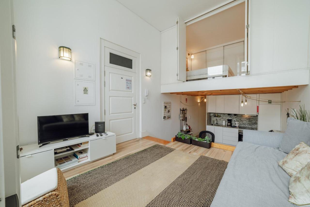 Historic & Sunny Mezzanine Bolhao By Vacationy Apartment Porto Exterior photo