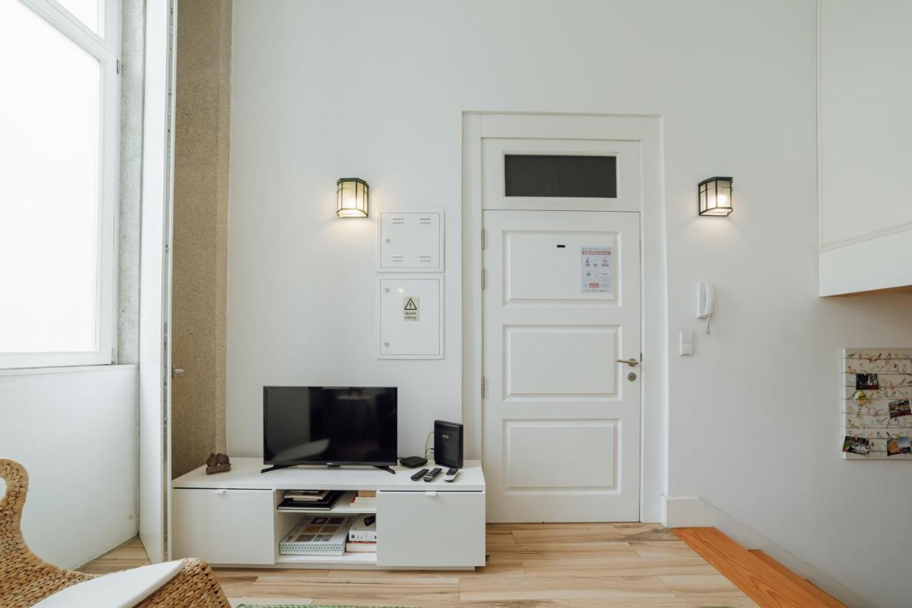 Historic & Sunny Mezzanine Bolhao By Vacationy Apartment Porto Exterior photo